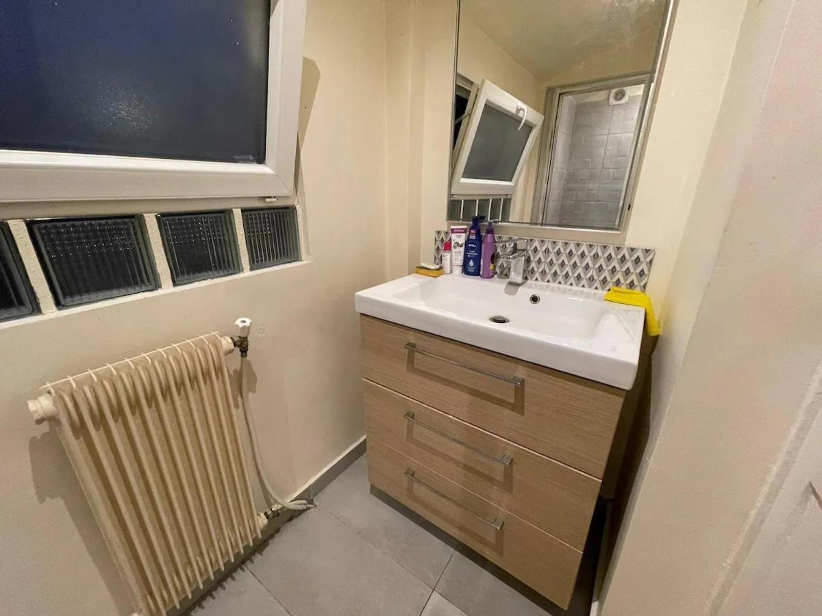 Chambre Dans Une Maison Partagee Neuilly-sur-Marne Εξωτερικό φωτογραφία