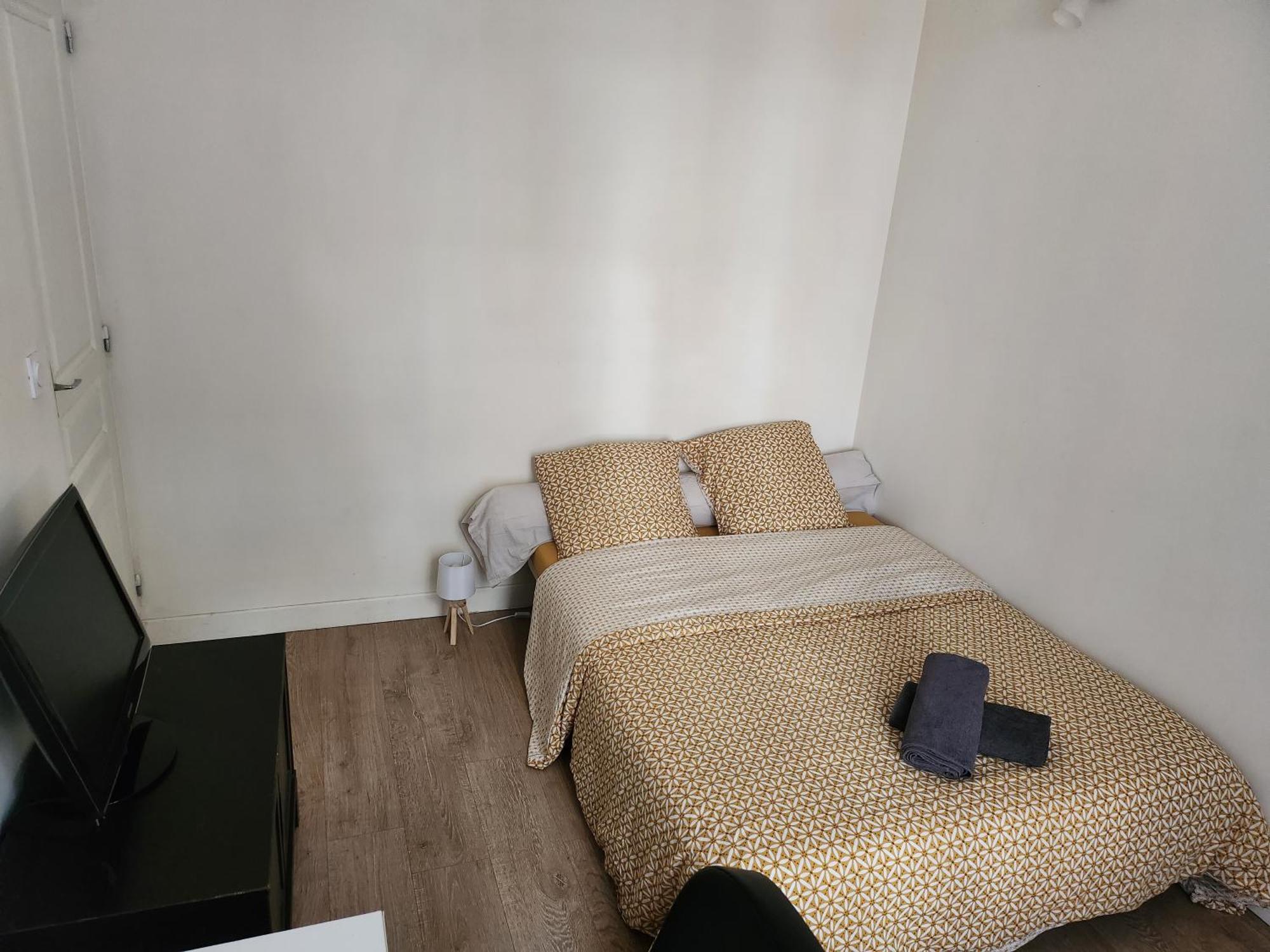 Chambre Dans Une Maison Partagee Neuilly-sur-Marne Εξωτερικό φωτογραφία